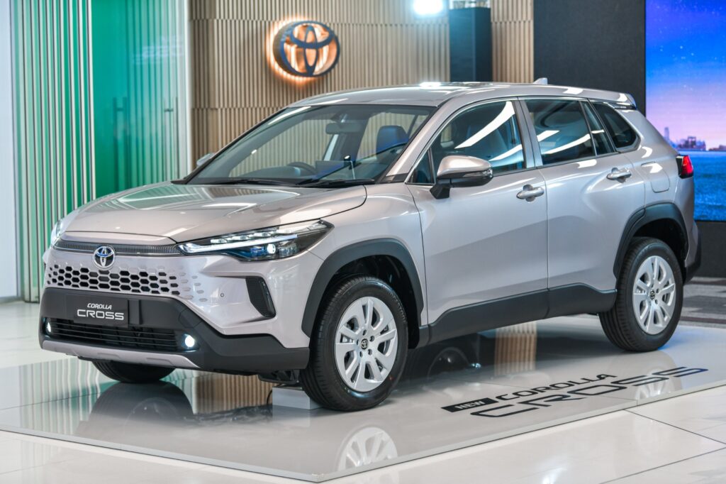 El Toyota Corolla Cross 2025 debutó en Tailandia y nos anticipa lo que