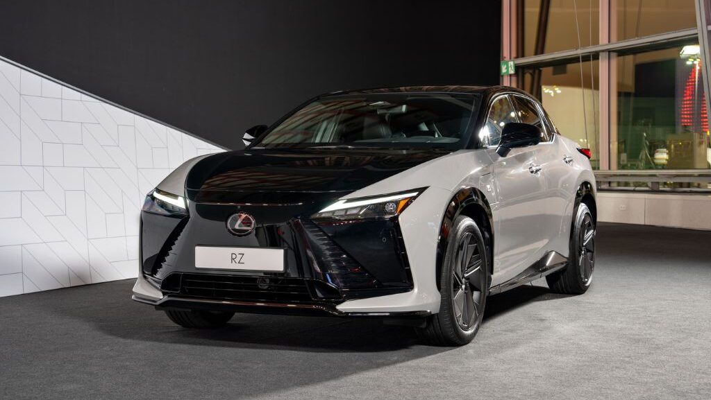 Así es el nuevo Lexus RZ: Exterior